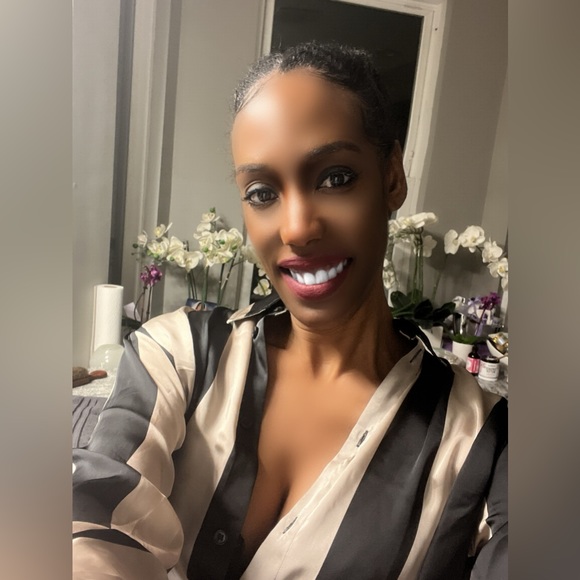 Meet your Posher, Trenessa - Picture 2 of 2